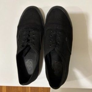 Black Platform Vans(AUTHENTIC STACKFORM SHOE)